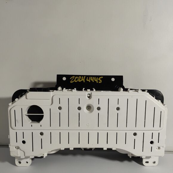 Ford F-150 Lariat 2010 Instrument Panel Cluster Speedometer AL34-10849-BLA 212K - Picture 10 of 16